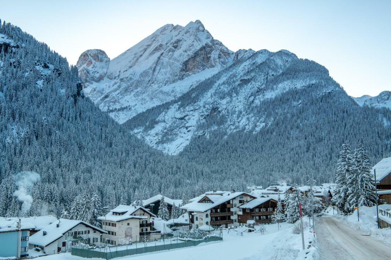 Hotel Alpe Canazei Exterior foto